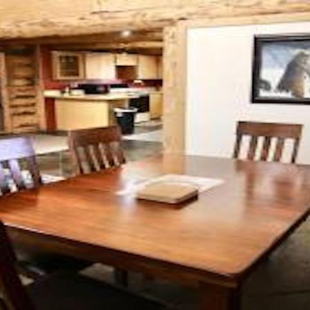 Log Haven In Blanding Villa Dış mekan fotoğraf