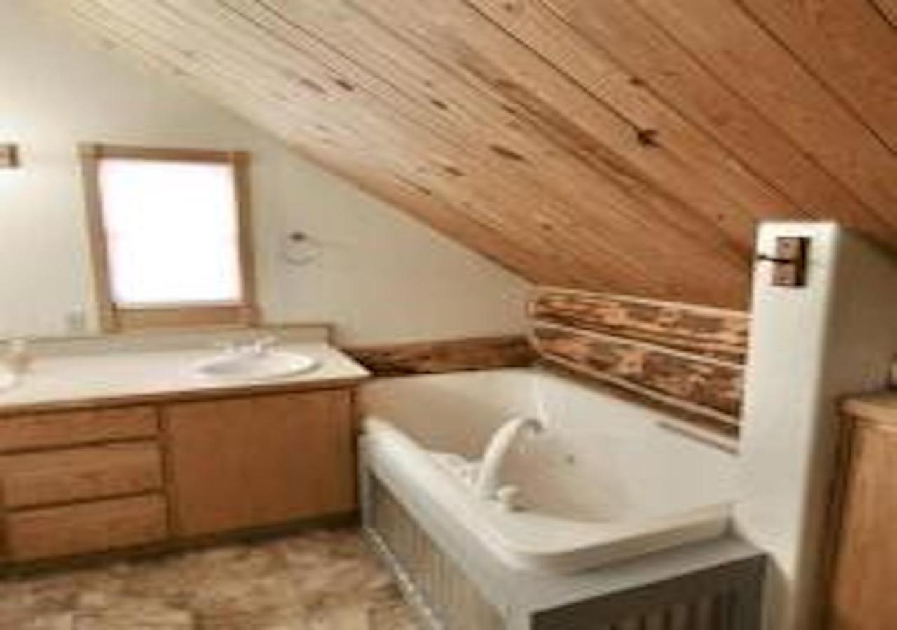 Log Haven In Blanding Villa Dış mekan fotoğraf